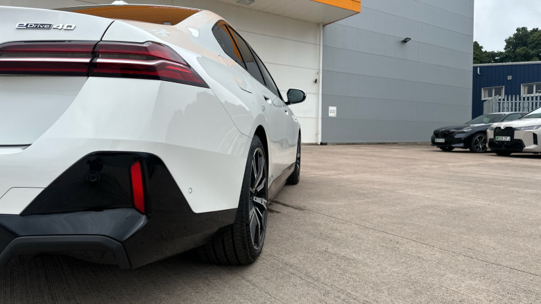 BMW i5 250kW eDrive40 M Sport 84kWh 4dr Auto Electric Saloon